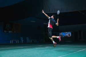Badminton-Loh Kean Yew shocks world Number 1 Momota